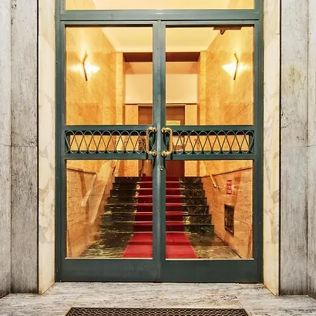 Apartman Cenisio 2 Elyon *